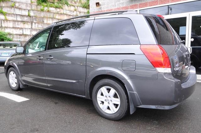 Nissan Quest 2004 photo 2