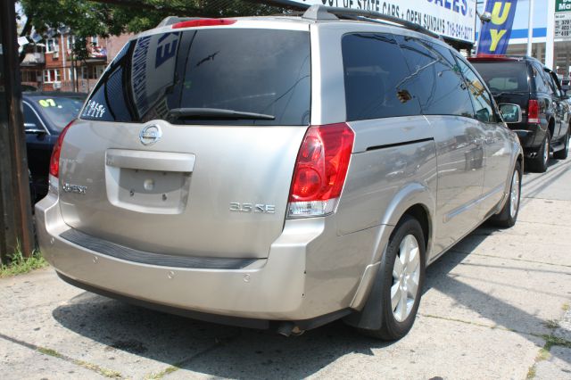 Nissan Quest 2004 photo 1