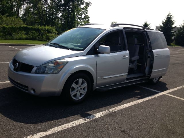 Nissan Quest 2004 photo 5