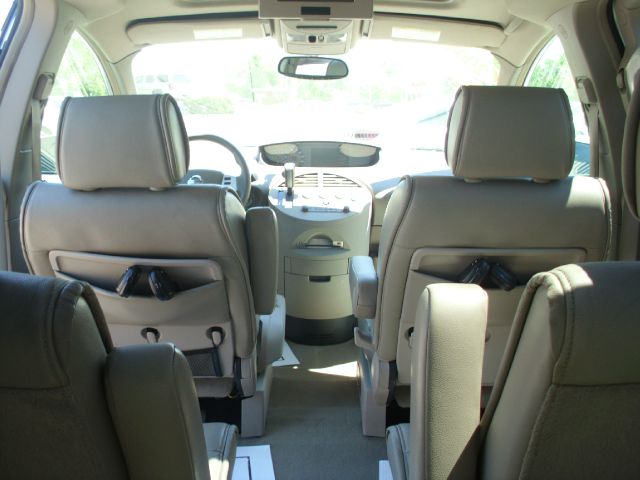 Nissan Quest 2004 photo 5