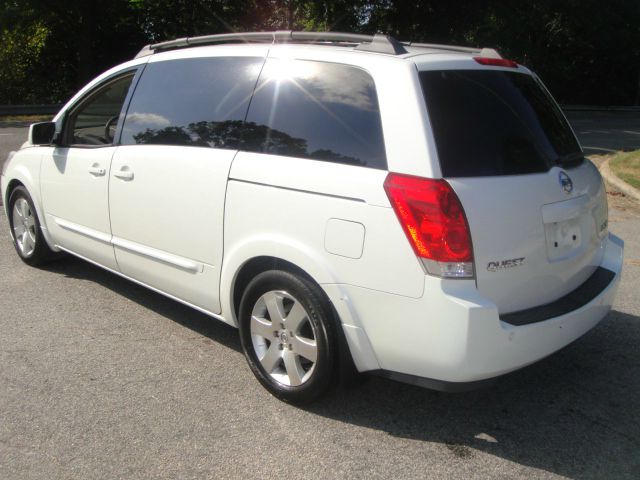 Nissan Quest 2004 photo 3