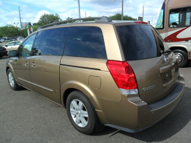 Nissan Quest 2004 photo 12