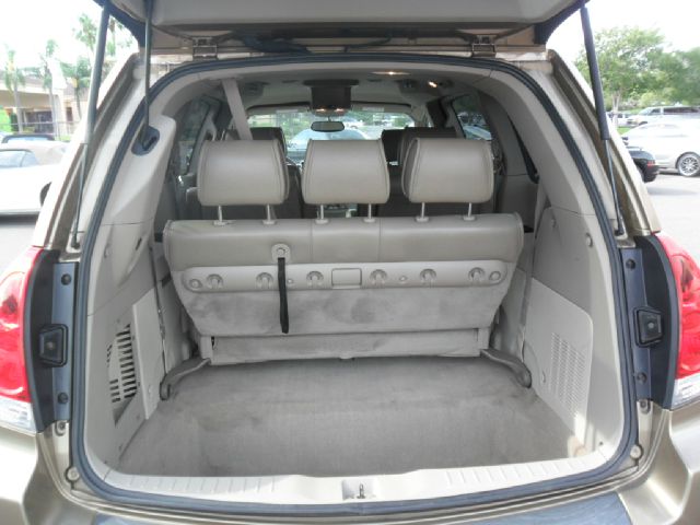 Nissan Quest 2004 photo 13