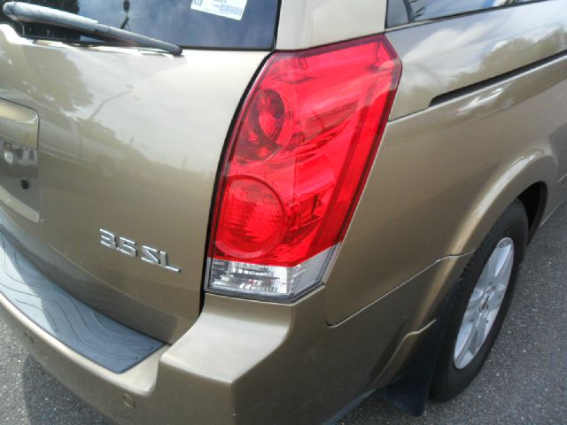 Nissan Quest 2004 photo 15