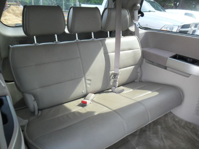 Nissan Quest 2004 photo 16