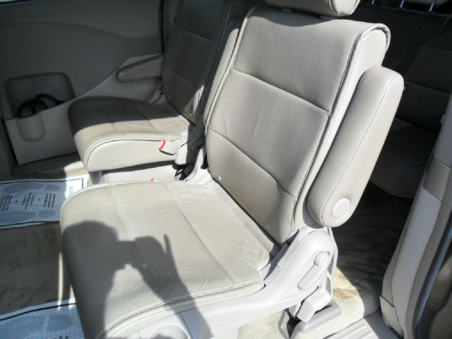 Nissan Quest 2004 photo 4