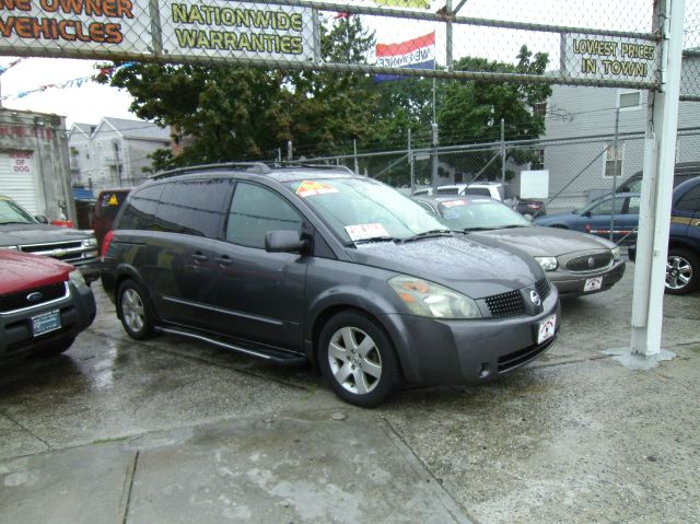 Nissan Quest 2004 photo 2