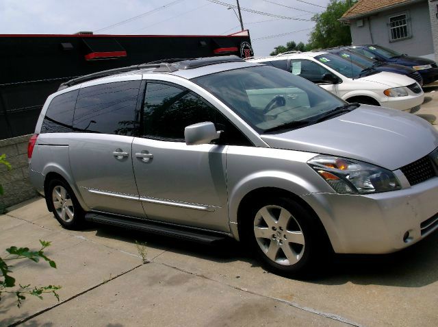 Nissan Quest 2004 photo 2