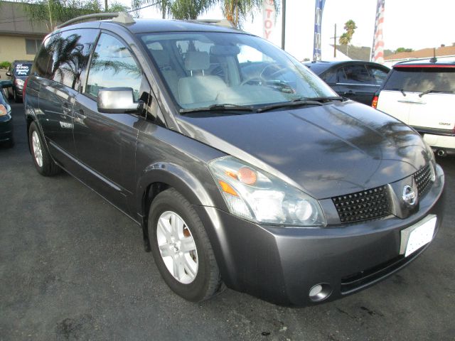 Nissan Quest 2004 photo 2