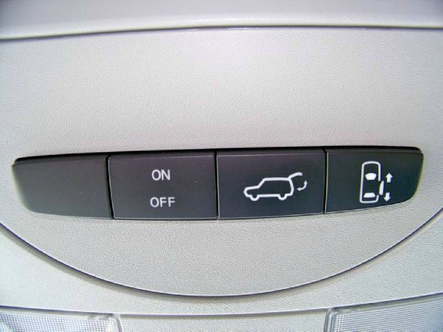 Nissan Quest 2004 photo 14