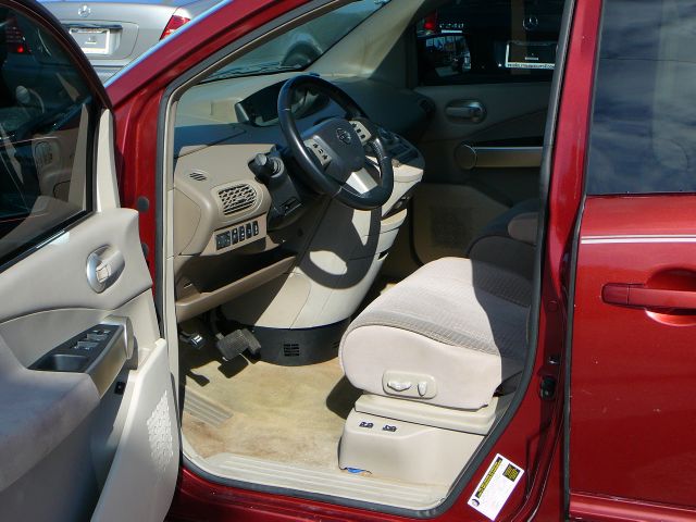 Nissan Quest 2004 photo 3