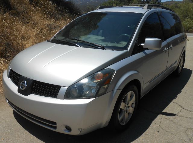 Nissan Quest 2004 photo 2