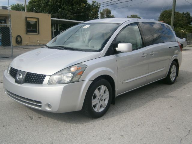 Nissan Quest 2004 photo 1