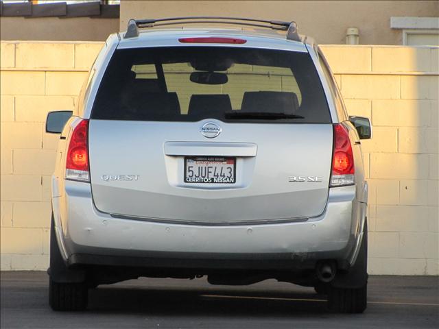 Nissan Quest 2004 photo 4