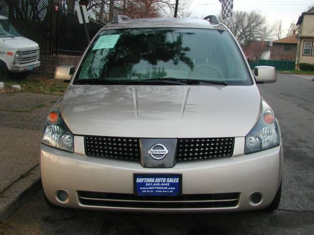 Nissan Quest 2004 photo 1