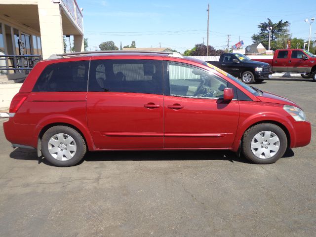 Nissan Quest 2005 photo 1