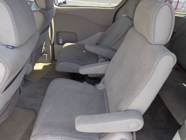 Nissan Quest 2005 photo 6