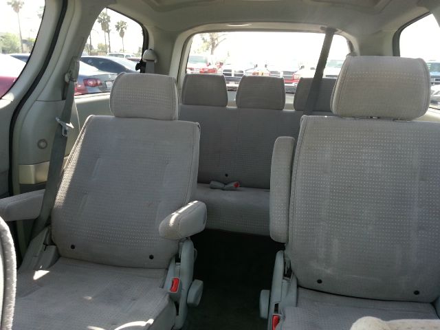 Nissan Quest 2005 photo 4