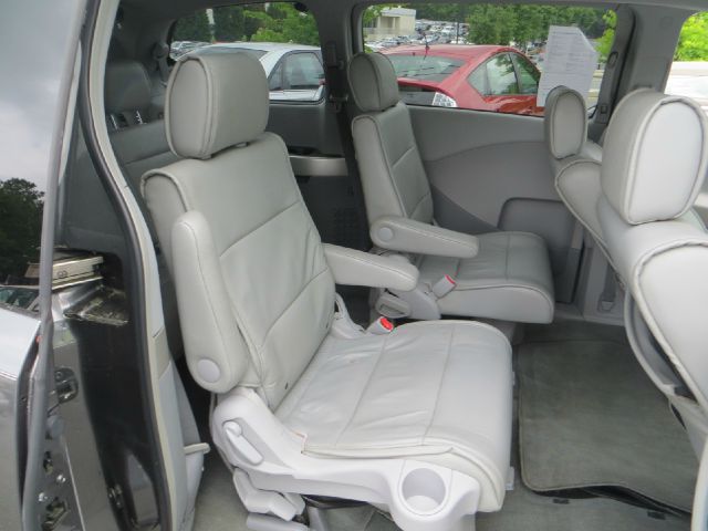 Nissan Quest 2005 photo 3