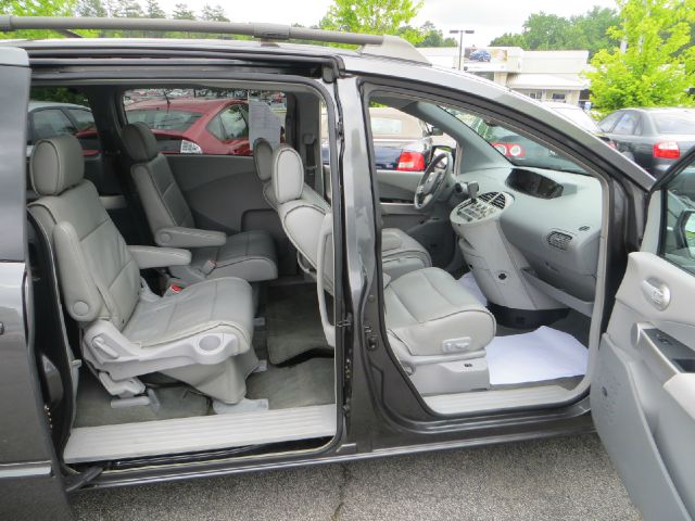 Nissan Quest 2005 photo 4