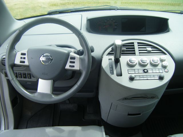 Nissan Quest 2005 photo 6