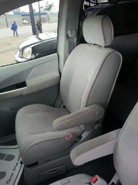 Nissan Quest 2005 photo 1