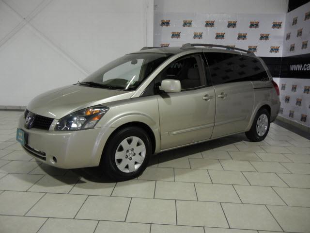 Nissan Quest 3 MiniVan