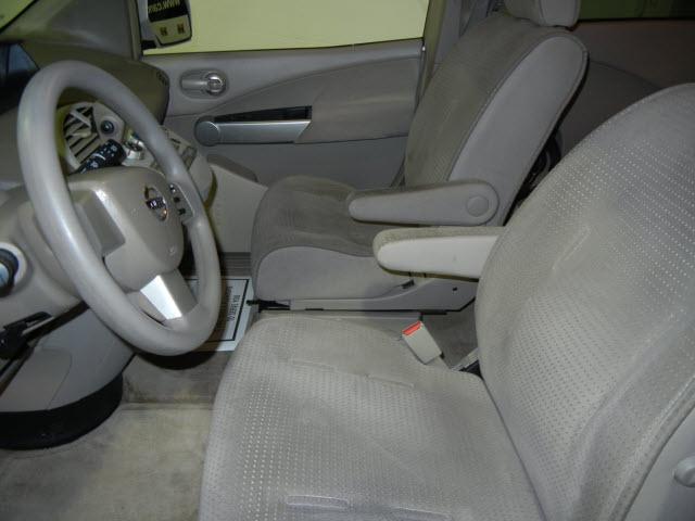 Nissan Quest 2005 photo 1