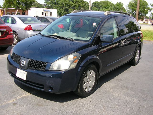 Nissan Quest 2005 photo 2