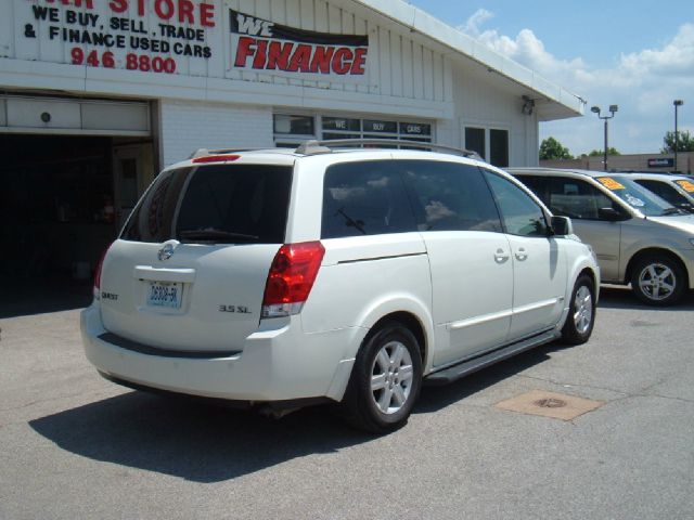 Nissan Quest Crew Cab ZR5 MiniVan