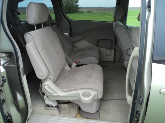 Nissan Quest 2006 photo 13