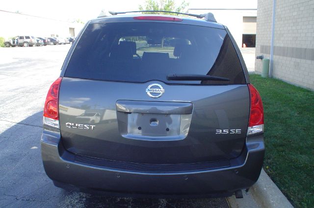 Nissan Quest 2006 photo 2