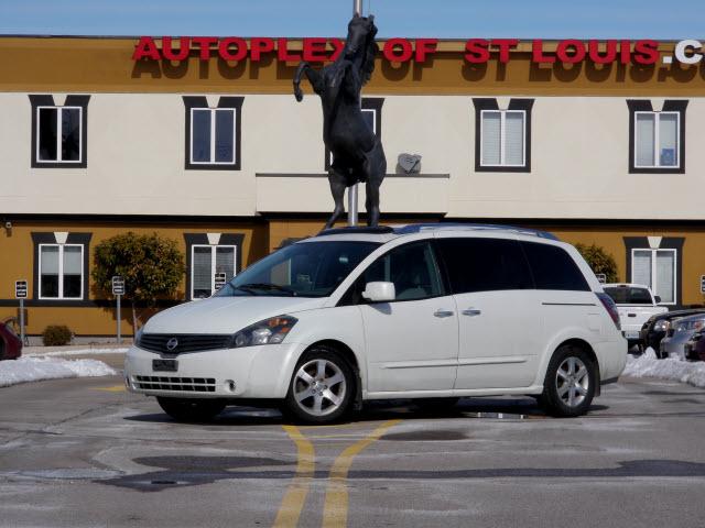 Nissan Quest LE MiniVan