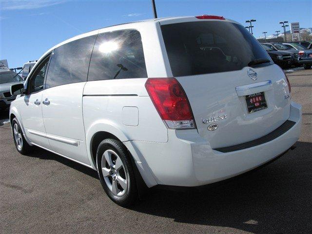 Nissan Quest 2007 photo 2