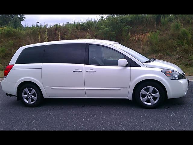 Nissan Quest 2008 photo 1