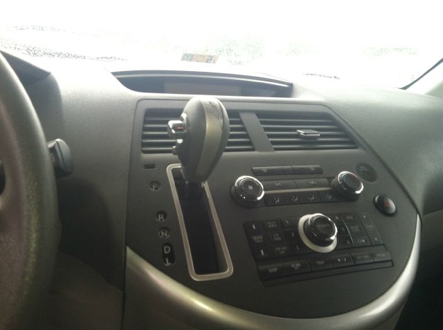 Nissan Quest 2008 photo 3