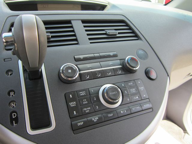 Nissan Quest 2008 photo 10