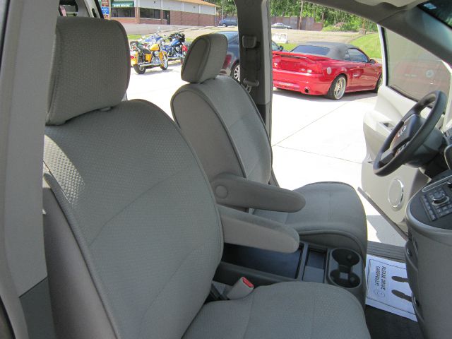 Nissan Quest 2008 photo 13