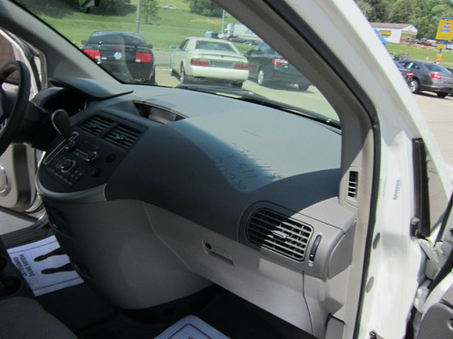 Nissan Quest 2008 photo 14