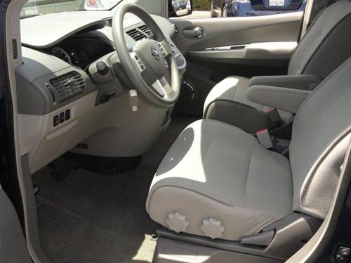 Nissan Quest 2009 photo 2