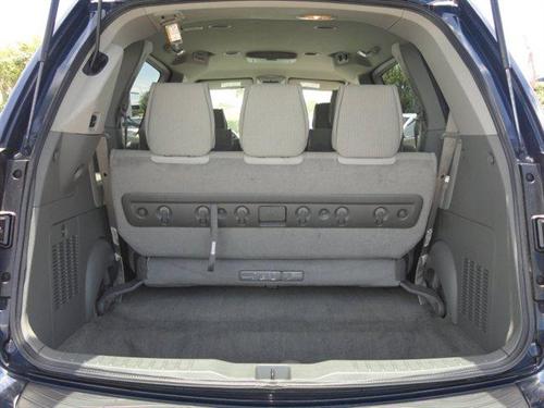 Nissan Quest 2009 photo 5