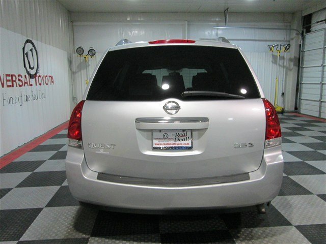 Nissan Quest 2009 photo 5