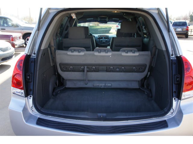 Nissan Quest 2009 photo 5