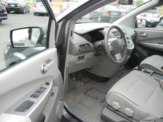 Nissan Quest 2009 photo 4