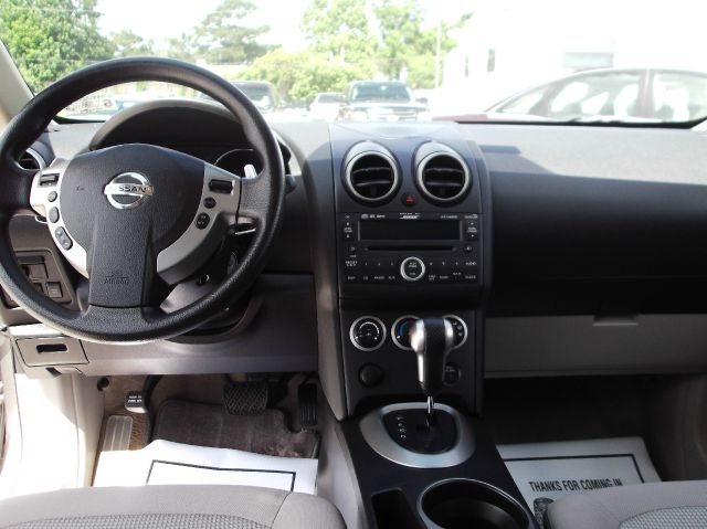 Nissan Rogue 2008 photo 11