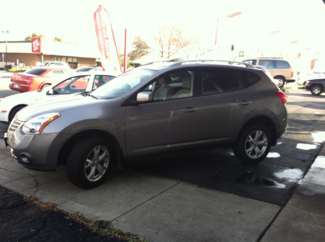 Nissan Rogue 2009 photo 2