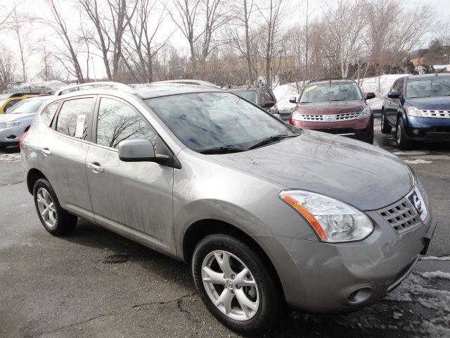 Nissan Rogue 2010 photo 1