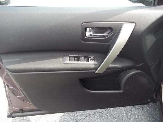 Nissan Rogue 2010 photo 13