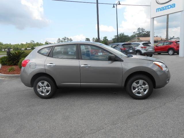 Nissan Rogue BUG WITH Moonroof SUV