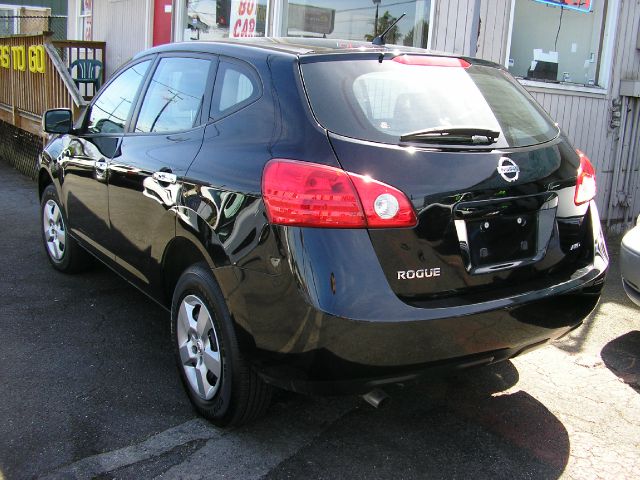 Nissan Rogue 2010 photo 1